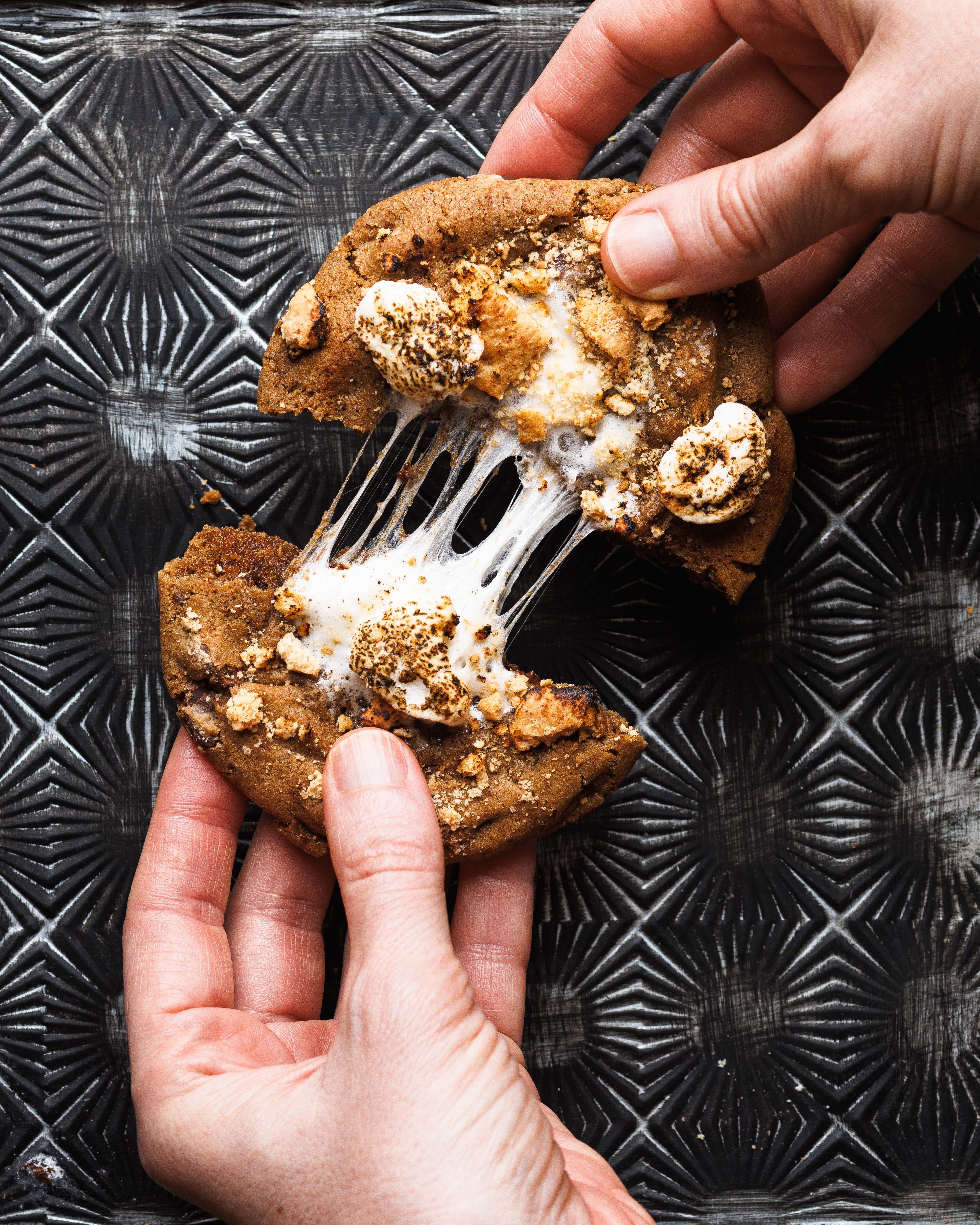 S'mores Cookie with Fire Roasted Marshmallow